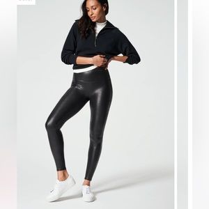 Spanx faux leather leggings in black XS